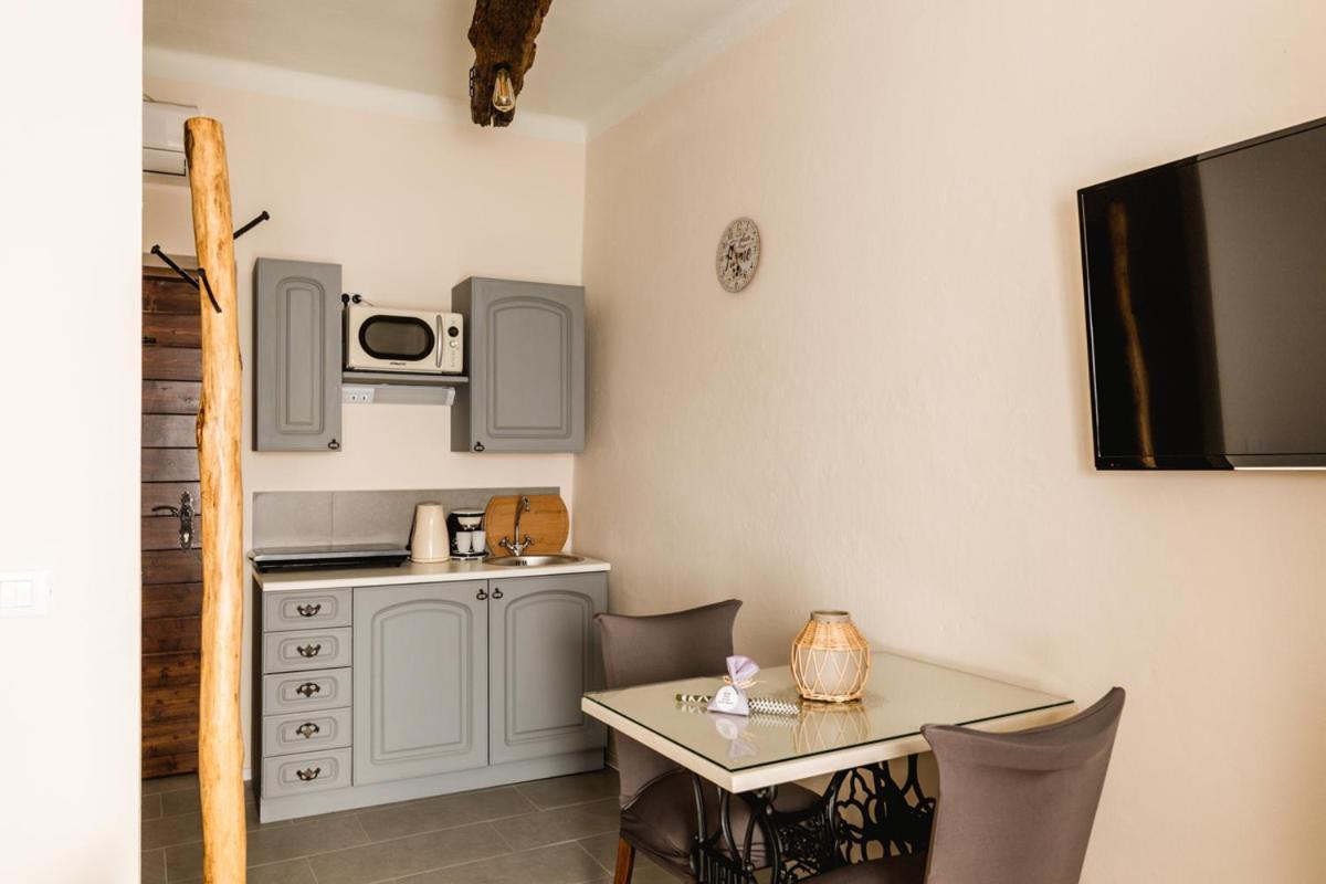 Vila Ana, studio Nada Štanjel Exterior foto